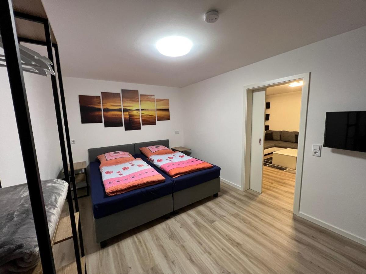 Ferienwohnung Raiffeisenstrasse -Gross- Obernburg am Main Exterior foto